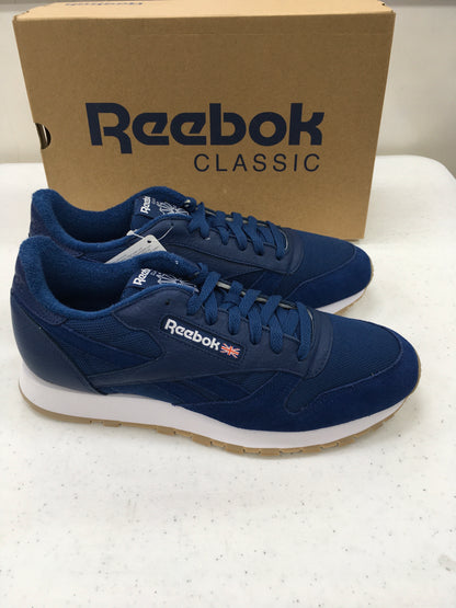 Reebok Men's Classic Leather Sneaker, Washed Blue/White BS9721