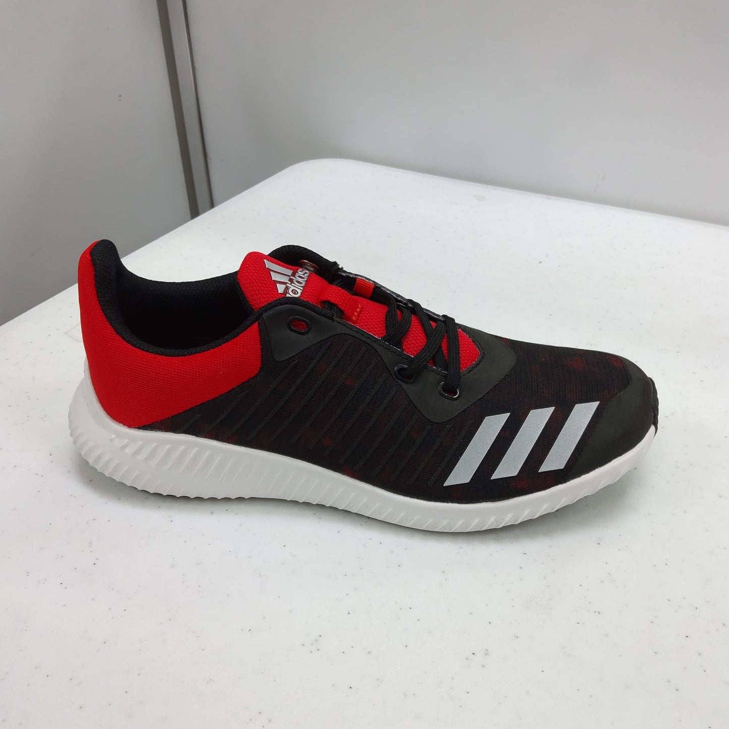 Adidas Fortarun,black/Metallic/Silver/Core Red US Grade School BB3058