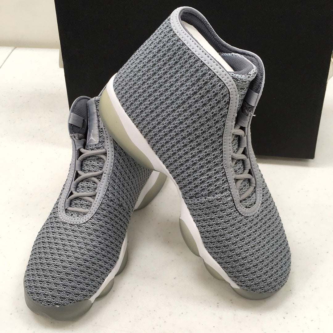 NIKE AIR JORDAN HORIZON LOW BG 823583 013 GRADE SCHOOL