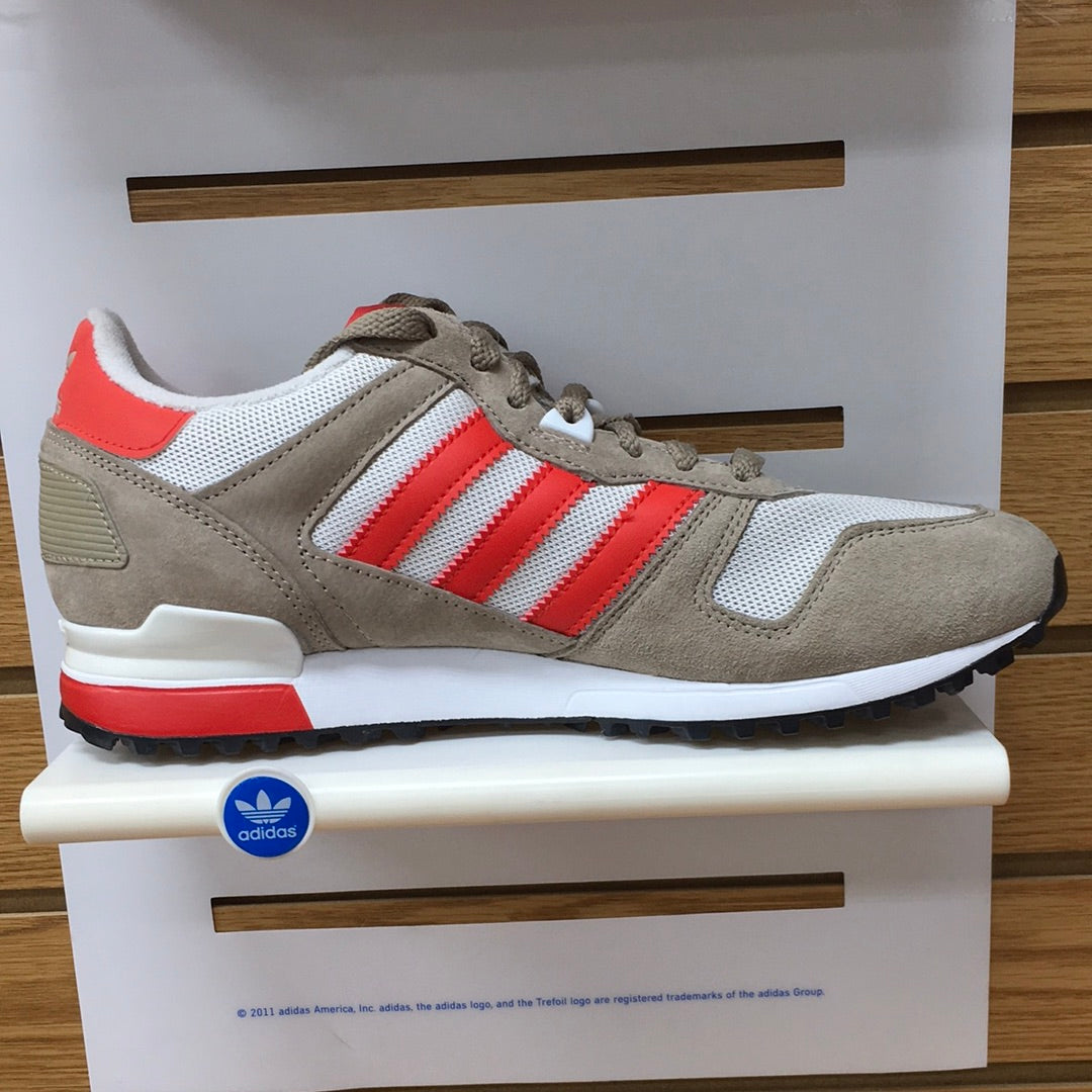 Adidas ZX 700 M19395