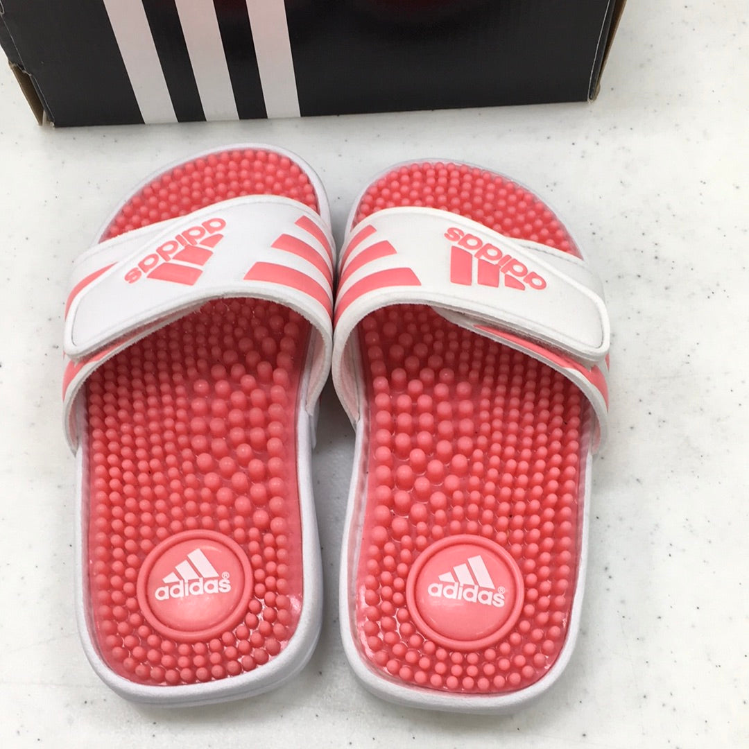 ADIDAS ADISSAGE K SLIDES  CP9381 PRE SCHOOL