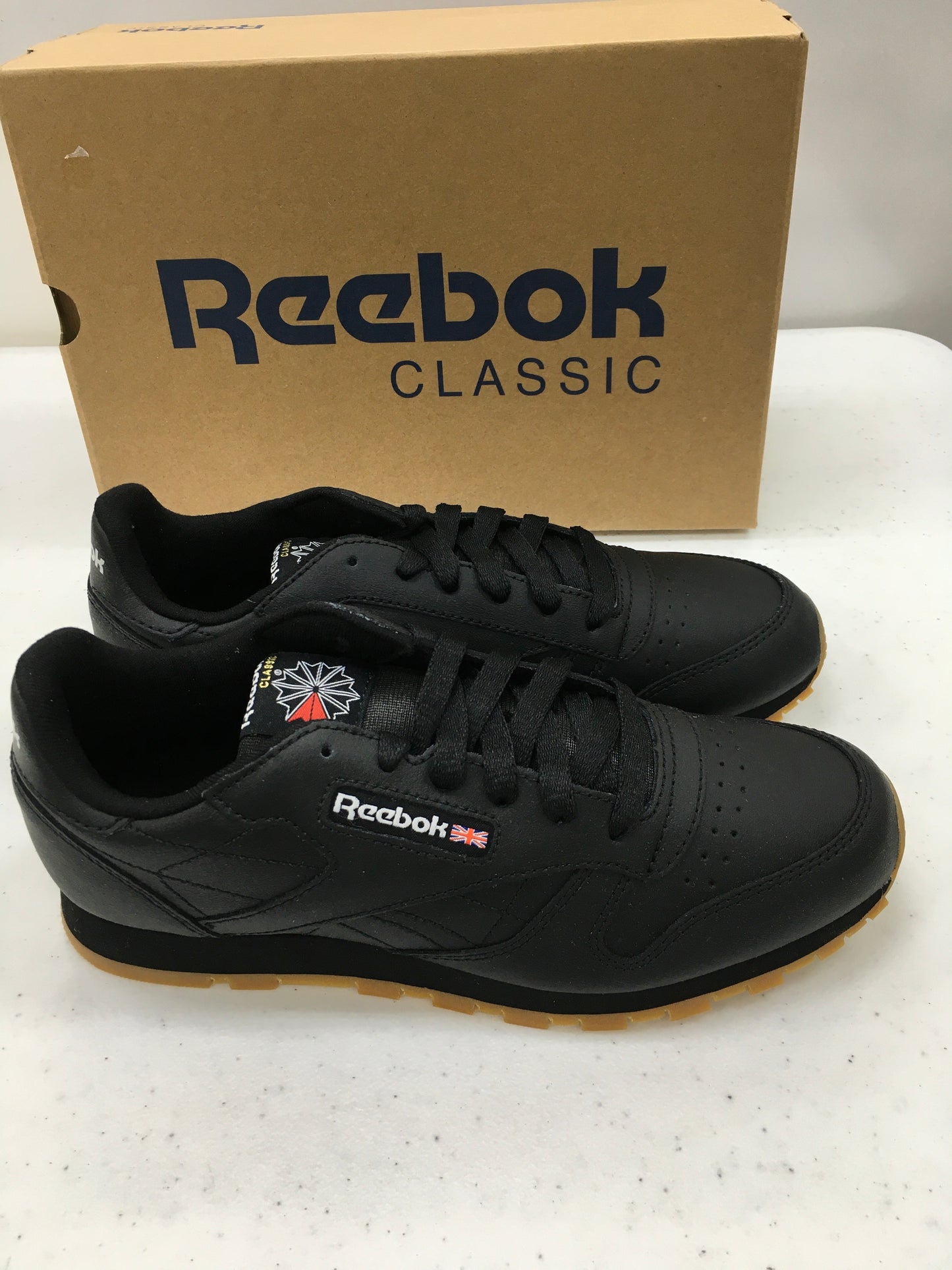 REEBOK CLASSIC LEATHER JUNIOR V69623 GRADE SCHOOL